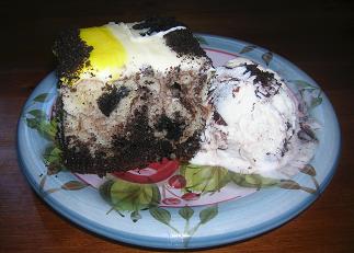 Black-and-White Cookie-Chunk Cake